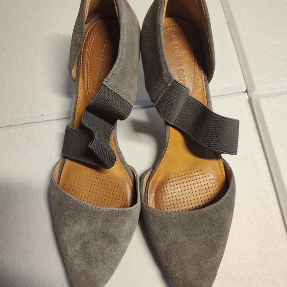 Corso Como Suede grey heels, very comfortable Size 6 1/2 - Picture 4 of 4